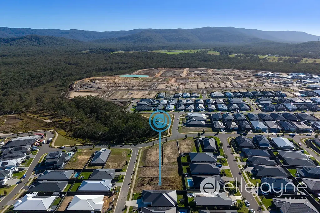 Cooranbong REGISTERED 702M2 BLOCK IN ELEVATED POSITION OF QUIET STREET IN MASTER-PLANNED WATAGAN PARK ESTATE - COORANBONG