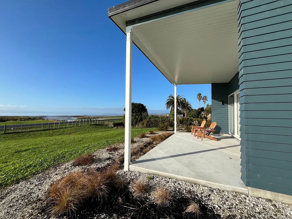 Smart living By The Sea