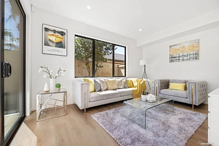 11C Mimosa Place, Half Moon Bay, Manukau City