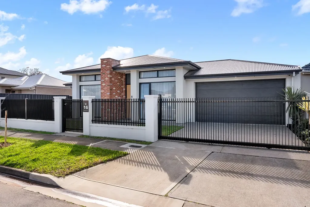 Seaton 4 Bedroom A 2021-Built Showpiece Made For Modern Family Life