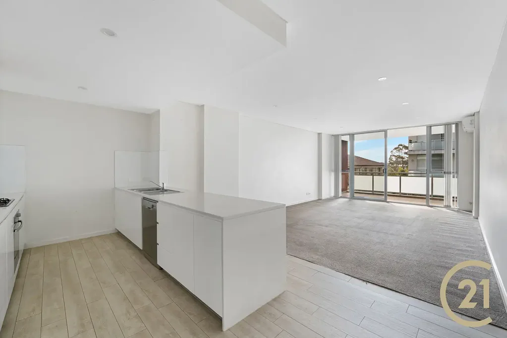 Warwick Farm 3 Bedroom SPACIOUS LIVING AWAITS