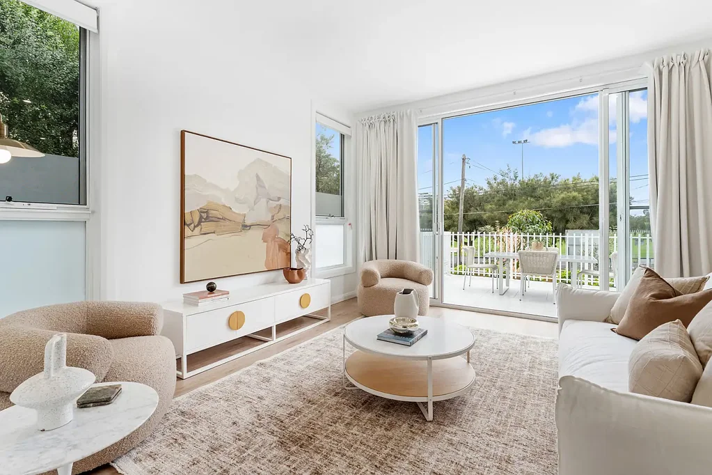 Sophisticated Brand-New Living in the Heart of Caringbah