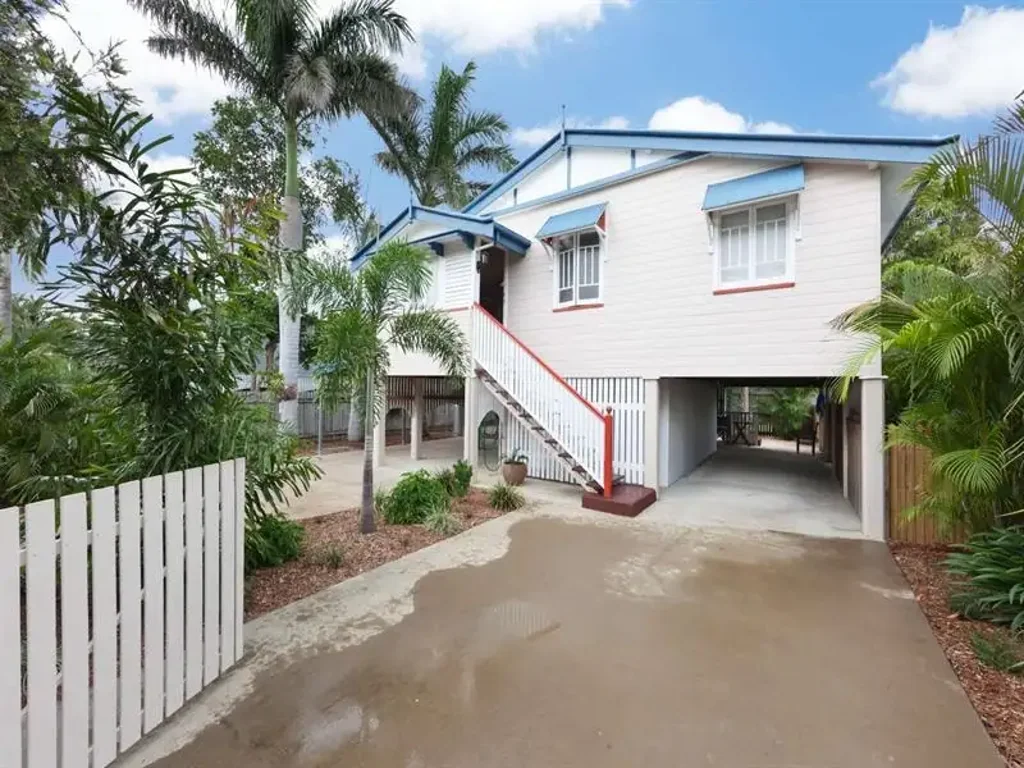 32 Twelfth Avenue, Railway Estate, QLD 4810