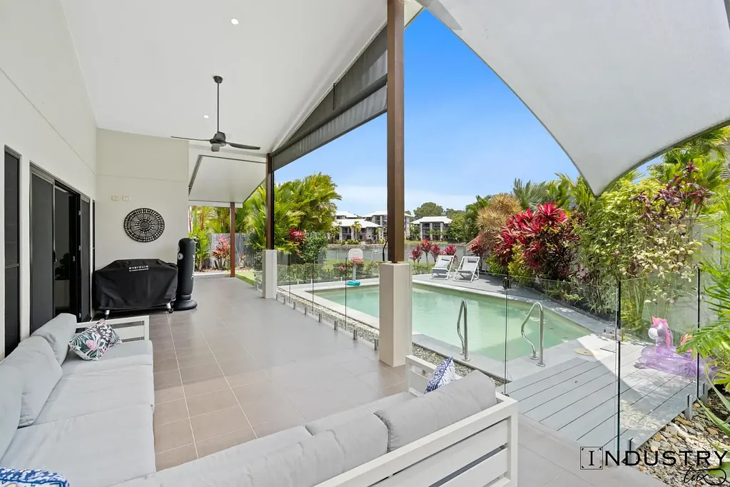 Trinity Beach 4房  Lagoon Front | Tropical Entertainer | 450m to the Beach