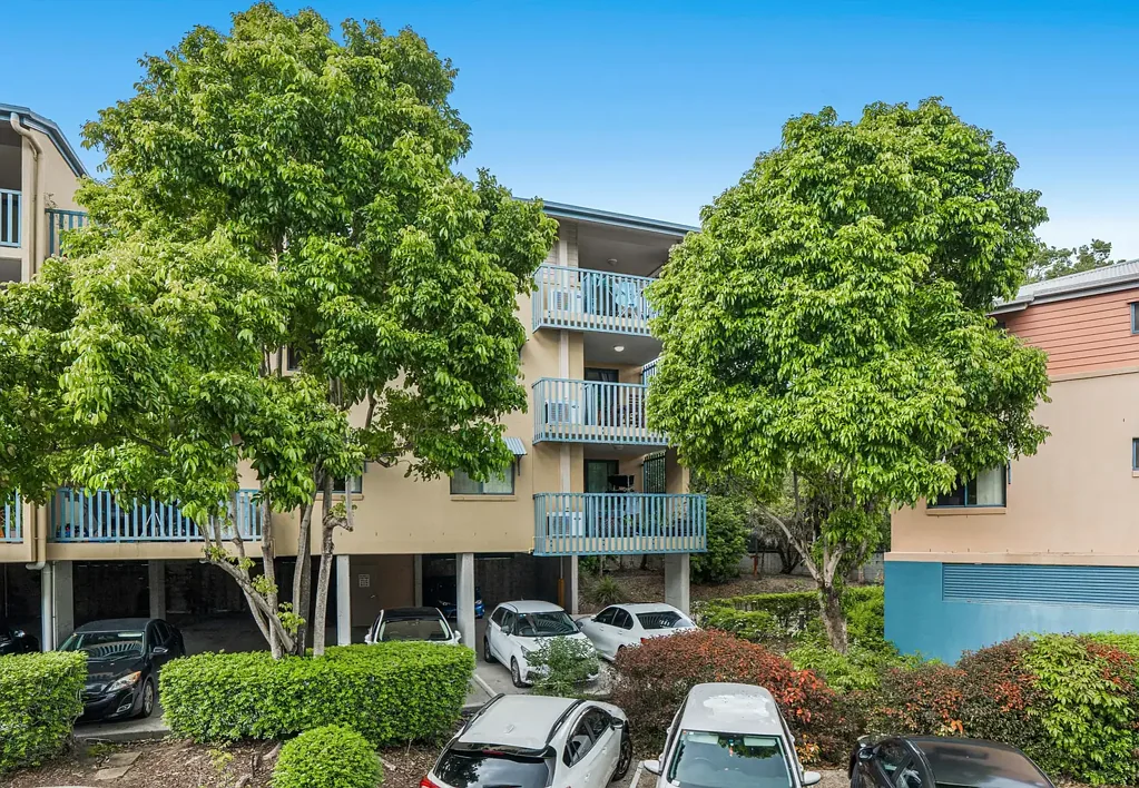 Unit 27/38 Palmer Street, Greenslopes, QLD 4120
