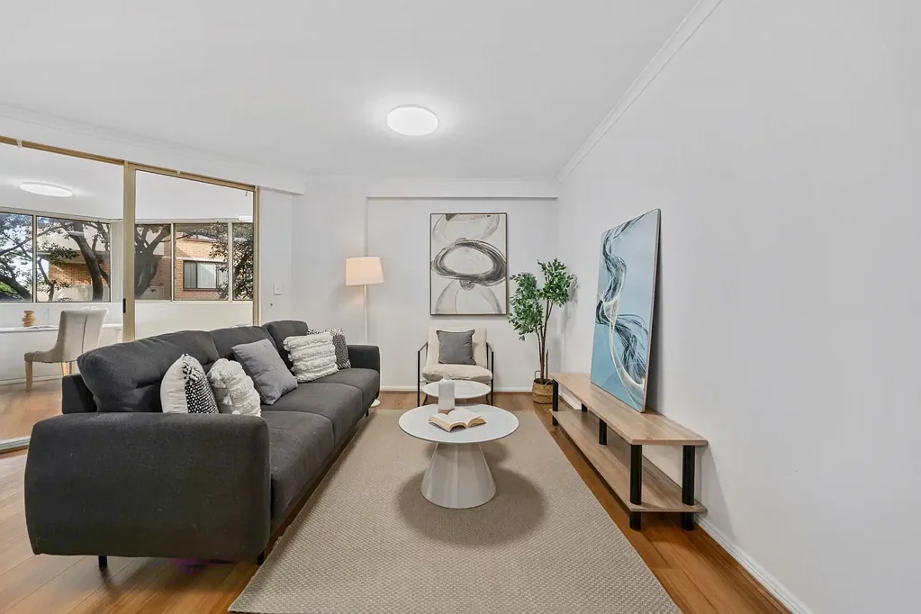 Parramatta 2 Slaapkamer Stylish Newly Renovated Unit With 132m2 On Title