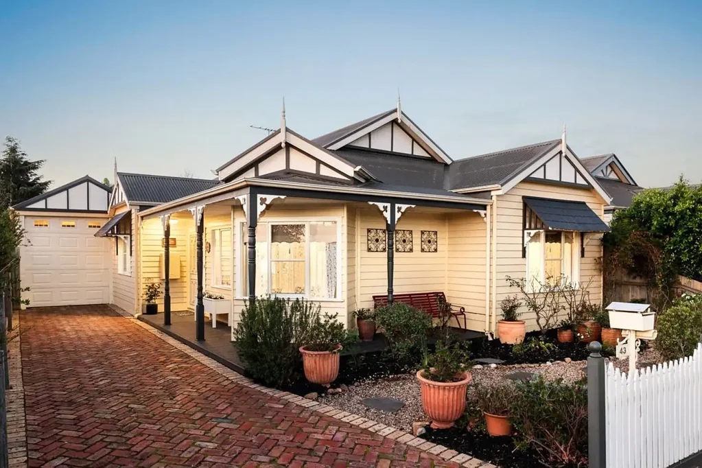 43 The Strand, Point Cook, VIC 3030