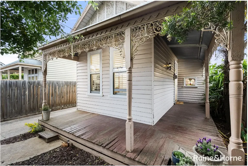 Ascot Vale 3Kwarto Charming Edwardian with Endless Possibilities!
