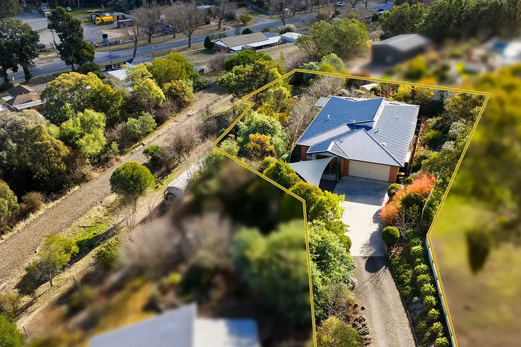 Campbells Creek 3ਬੈੱਡਰੂਮ Elevated Living with Panoramic Views and Sustainable Design