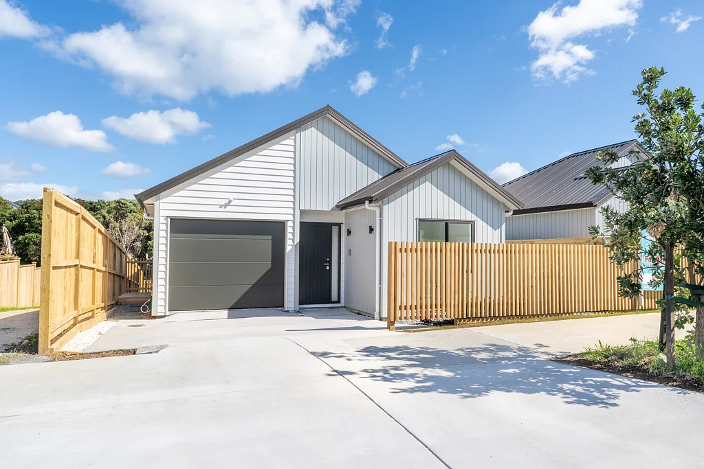 36 Whakairo Crescent, Gulf Harbour, Rodney, Auckland