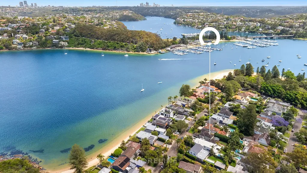 18 Monash Crescent, Clontarf, NSW 2093