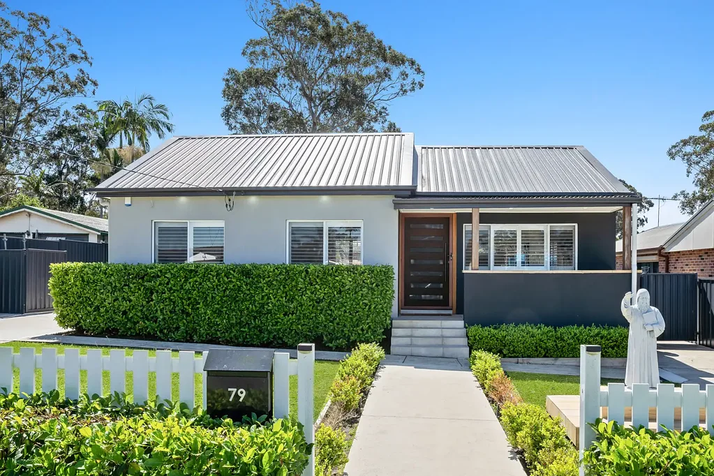 Mount Druitt 4部屋 Parklike 1,012m² Block with Beautiful Family Residence