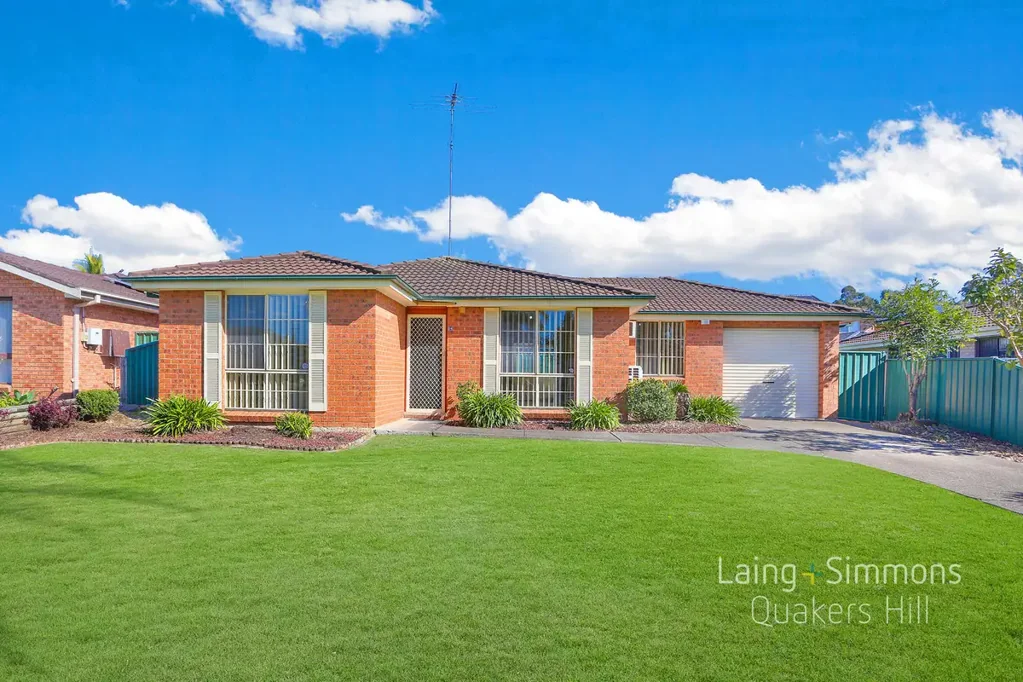 Rooty Hill 4房 带顶棚凉亭的单层家庭住宅 Single-Story Family Home with Covered Pergola
