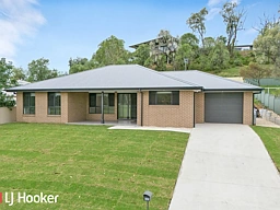 107 Strafford Street, Manilla