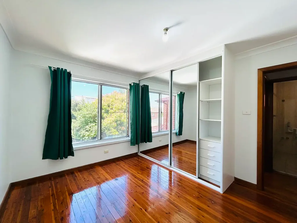Spacious Double-Storey Home - house-style living with unit-style convenience