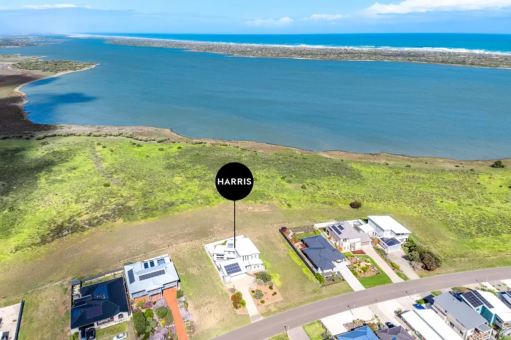 108 Excelsior Parade, Hindmarsh Island, SA 5214