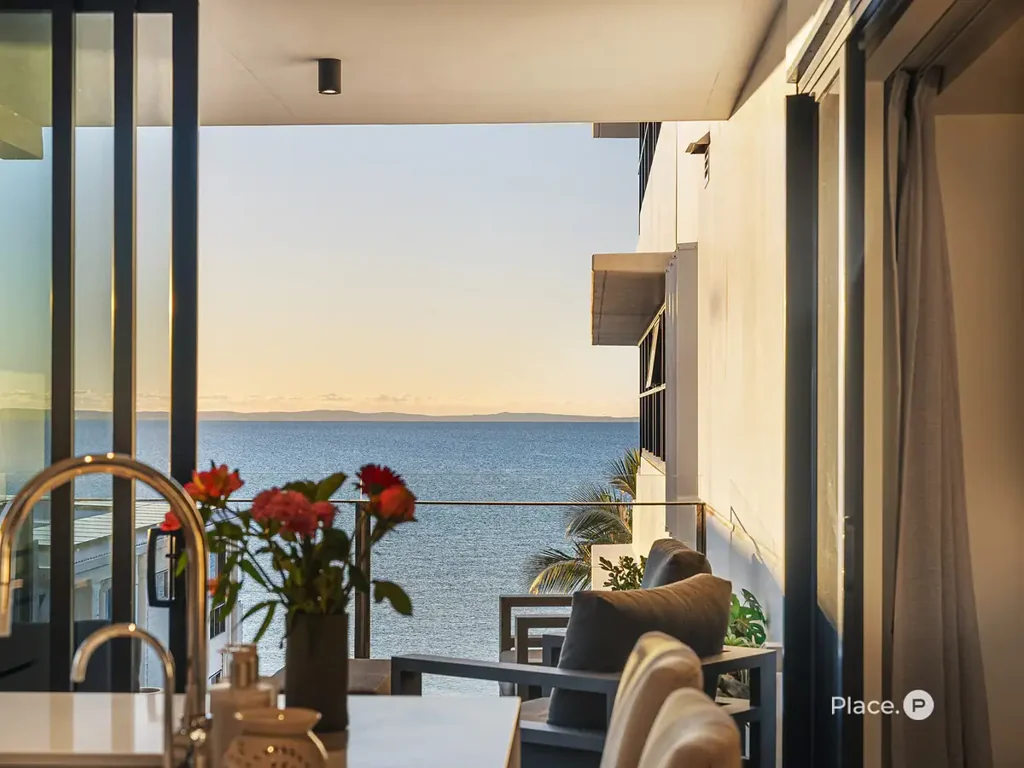 Scarborough 3 Bedroom Coastal Luxury Meets Effortless Living at “Shoreline”, Scarborough