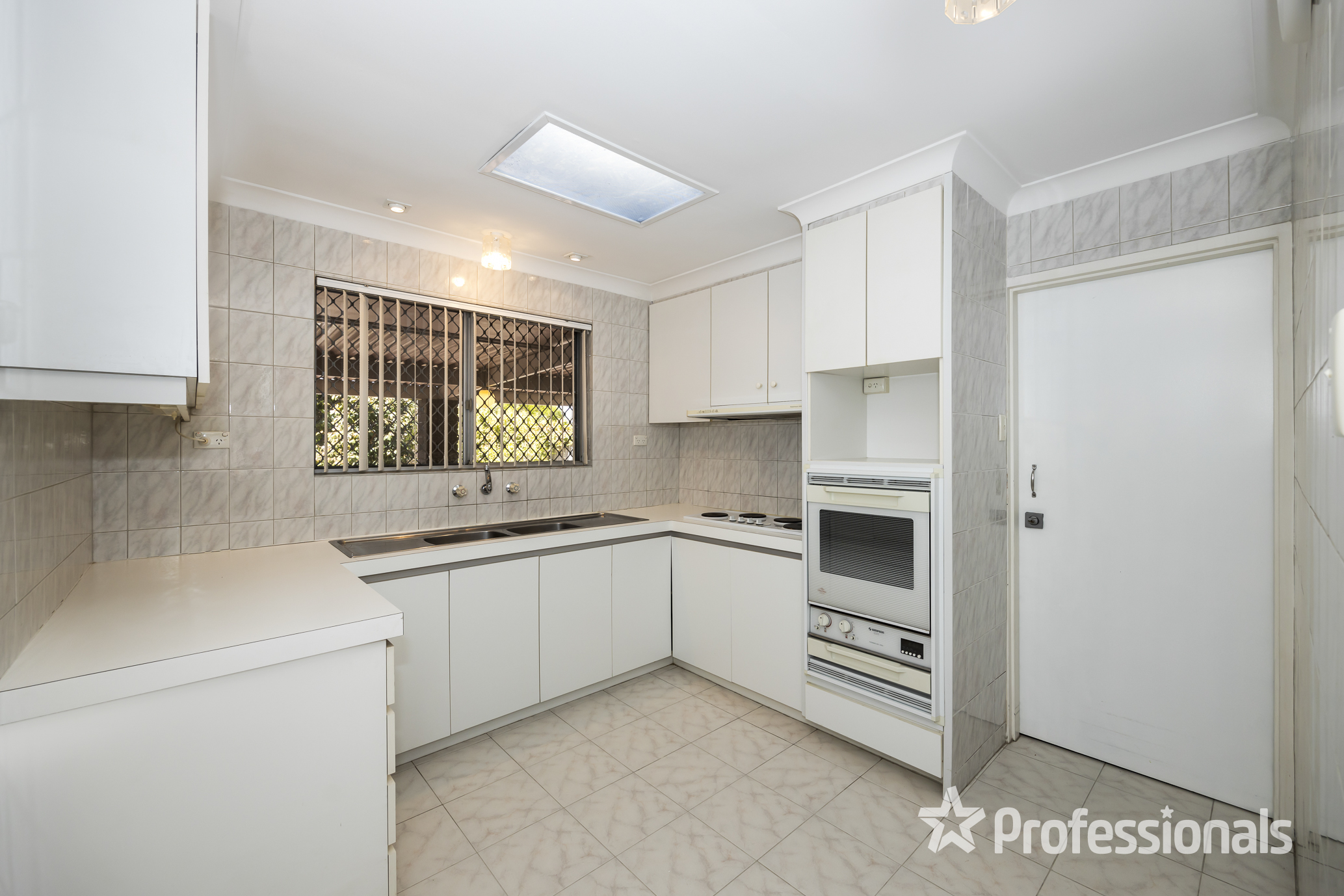 50 HAINSWORTH AV, GIRRAWHEEN WA 6064, 0房, 0浴, House