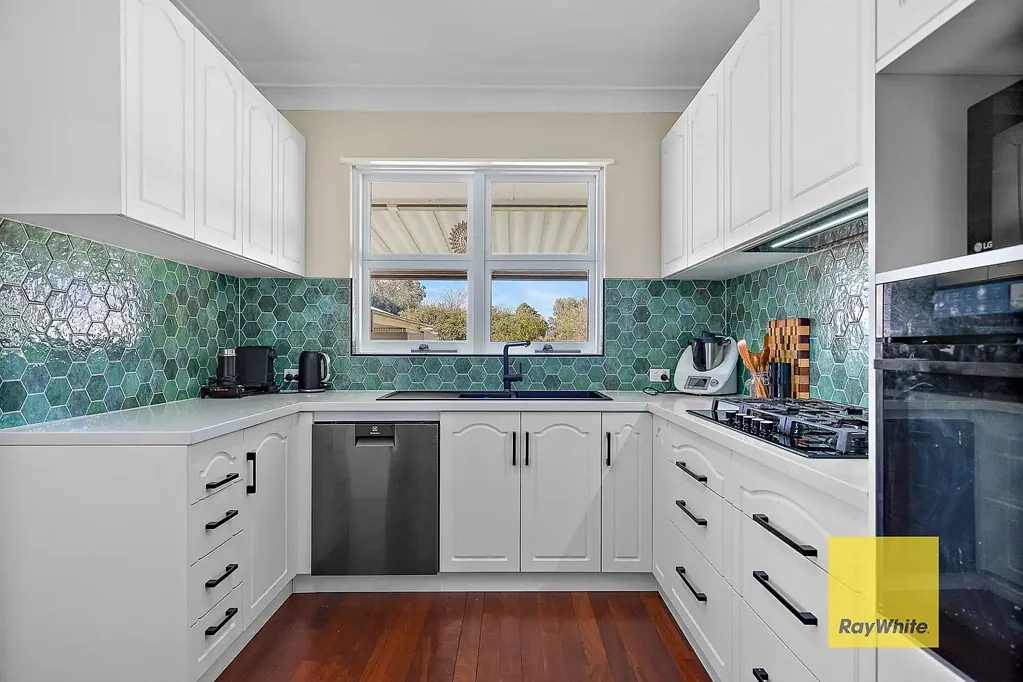 Maddington 3Kwarto Big Block. Beautifully Renovated. Endless Possibilities.