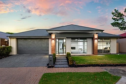 5 Simcoe Avenue, Seaford Meadows