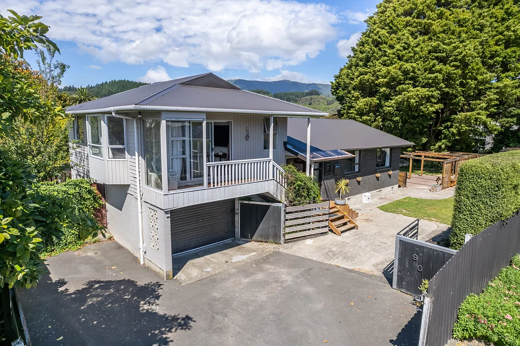 90 Clouston Park Road, Clouston Park, Upper Hutt, Wellington