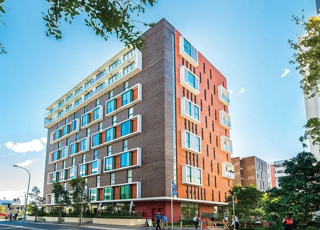 Mascot 2房  Modern Split-Level Apartment in the Heart of Mascot's Town Centre