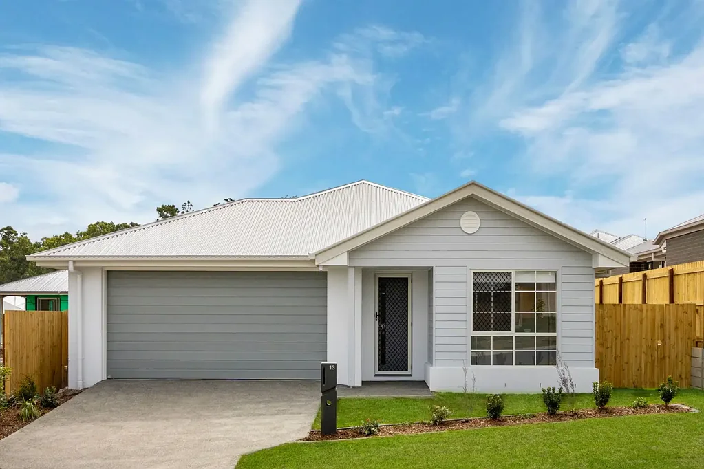 Collingwood Park 4房 现代家庭舒适生活，坐拥理想地段 Modern Family Comfort, in the Perfect Location