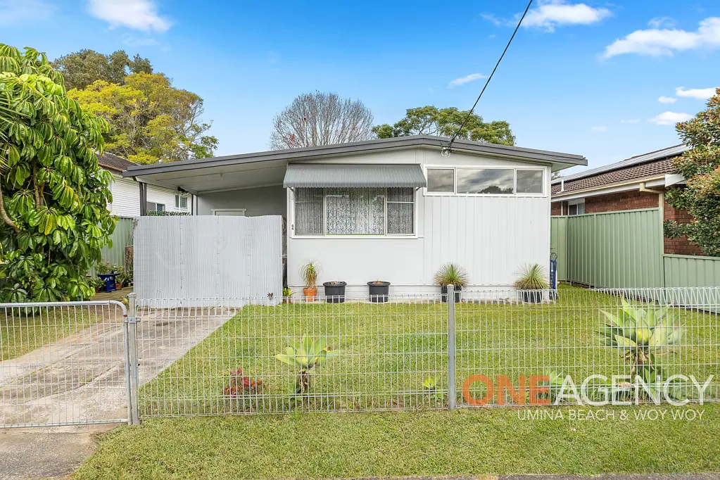 Umina Beach 2غرفة نوم 2 BEDROOM HOME WITH REAR LANE ACCESS !