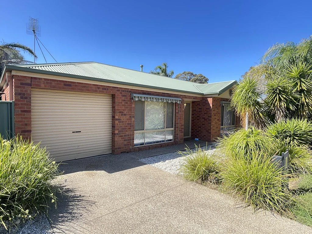 30 Hope Street, Kangaroo Flat, VIC 3555