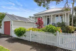 13 William Bond Street, Devonport