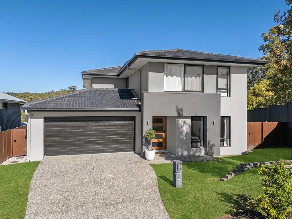 24 Islay Street, Spring Mountain, QLD 4300