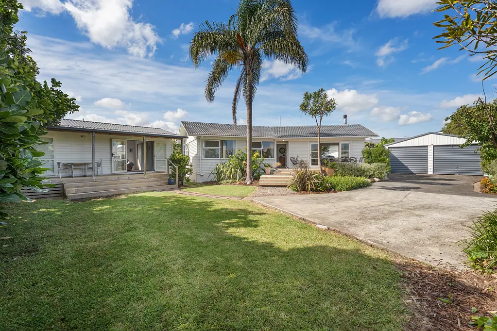 6 Lindis Place, Mangere Bridge, Manukau City, Auckland