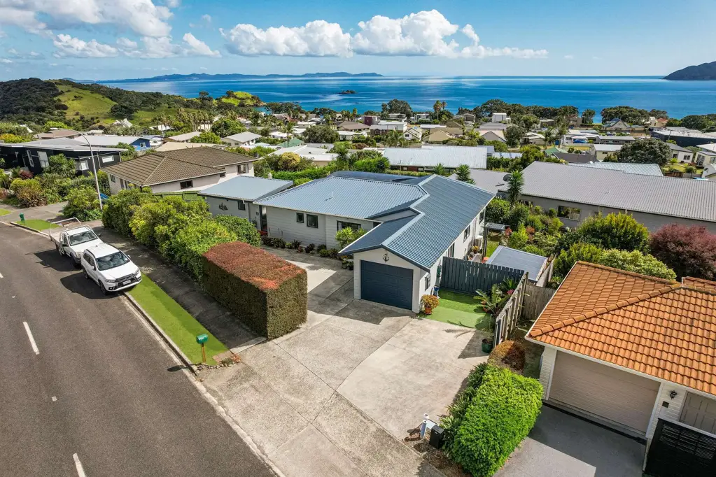 Coopers Beach 4Zimmer Exceptional Home, Exceptional Views!