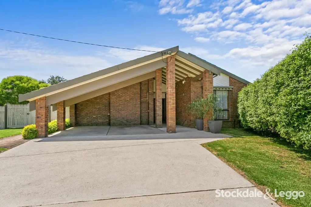 8 Yarak Court, Morwell, VIC 3840