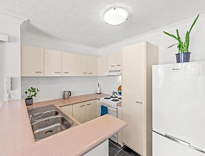 11/11-19 Taylor Street, Biggera Waters, Gold Coast, 1 chambres, 1 salles de bain, Apartment