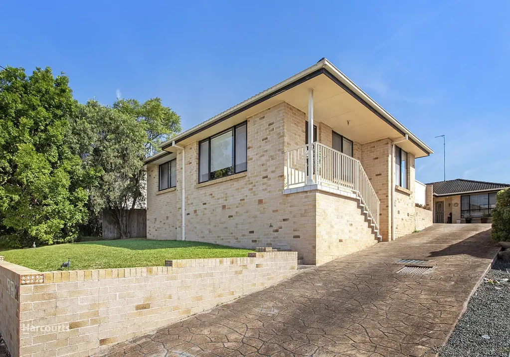 Two Bedroom Duplex with Private Courtyard