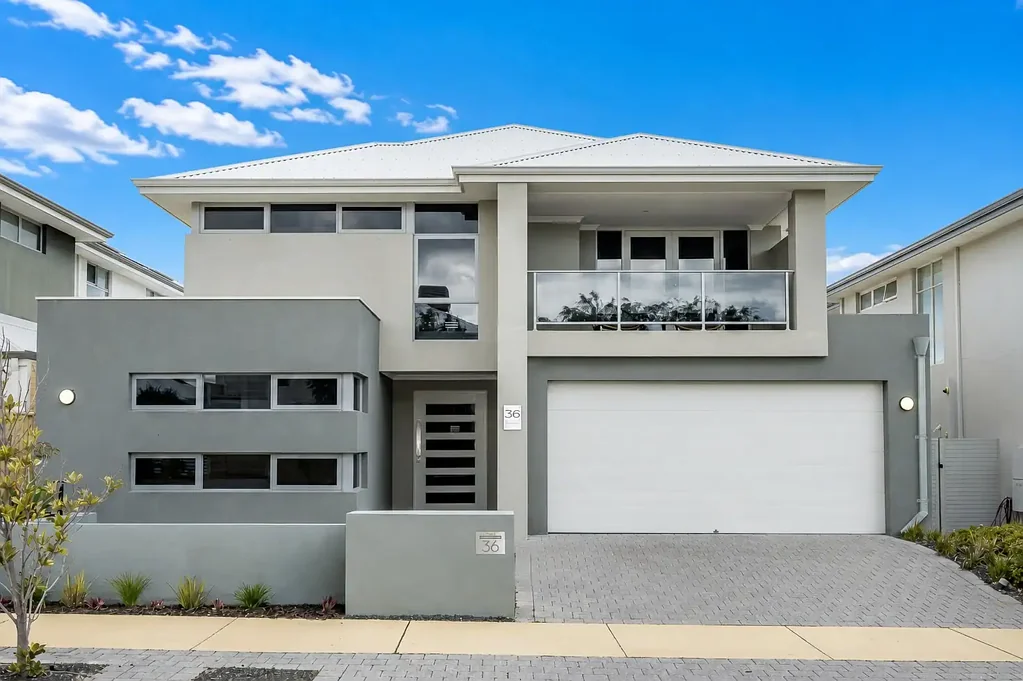 Burns Beach 3房  CONTEMPORARY CLASS & COMFORT!