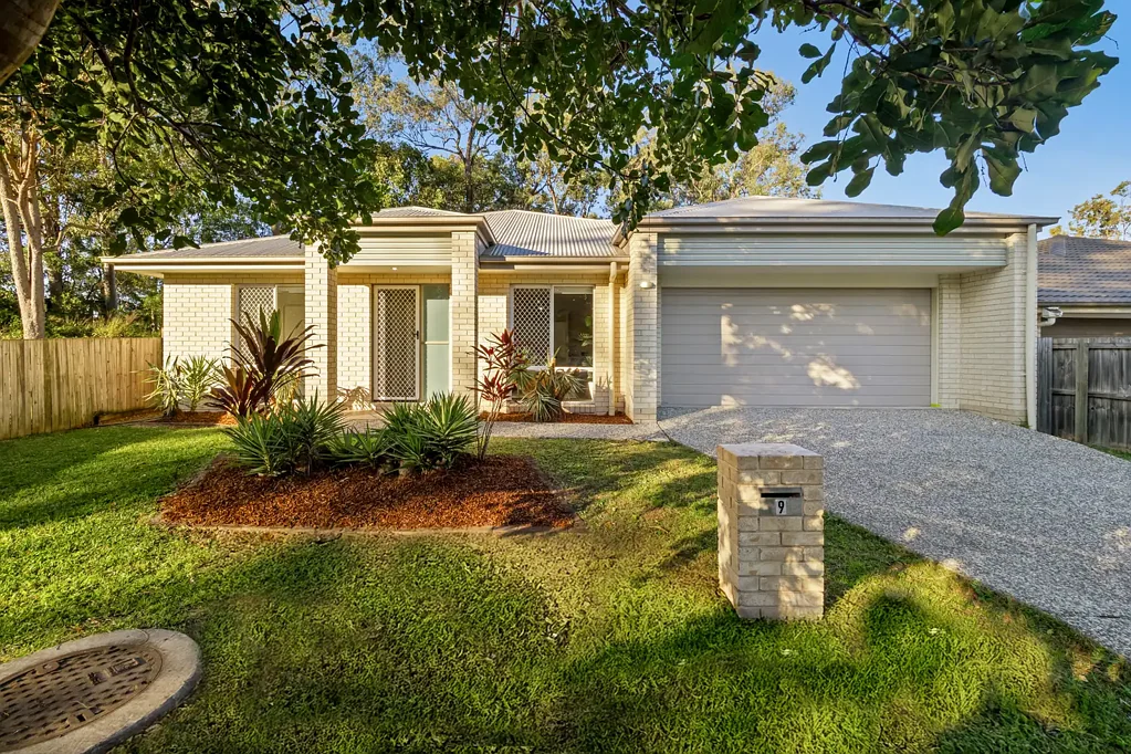 9 Knightsbridge Street, Oxley, QLD 4075