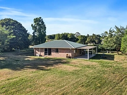868 Rosewood Marburg Road, Marburg