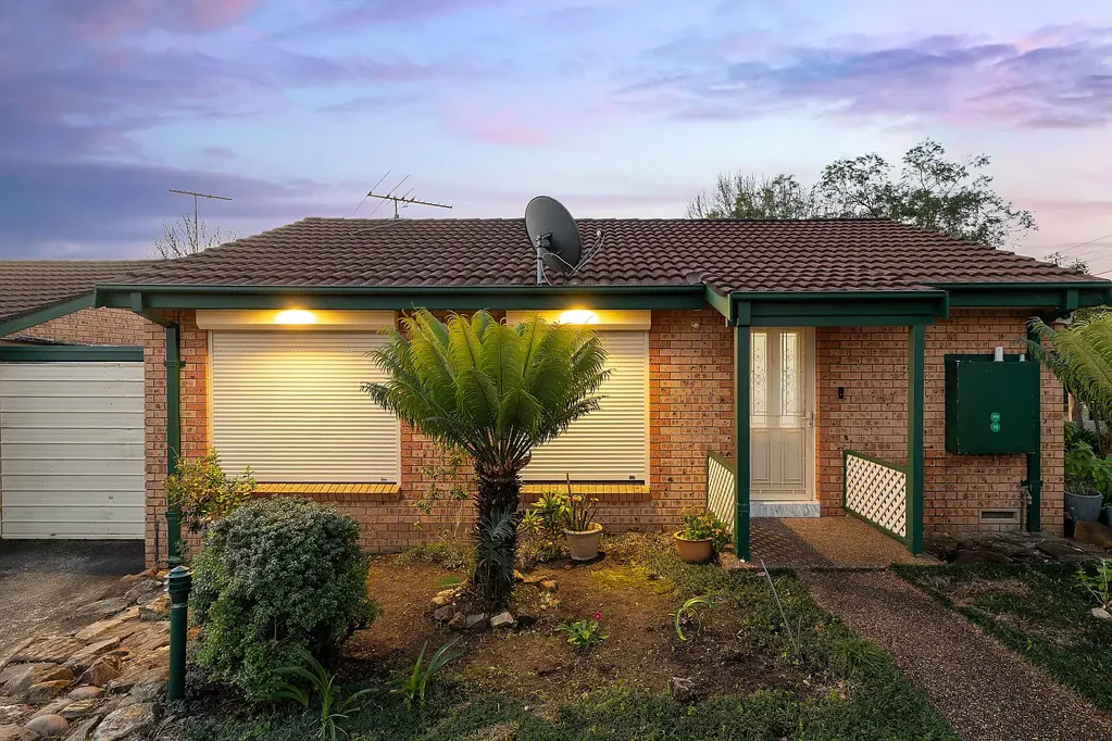 Belfield 2房 时尚翻新别墅，提供私密性与即刻入住的舒适 Stylishly Renovated Villa Offering Privacy and Turnkey Comfort