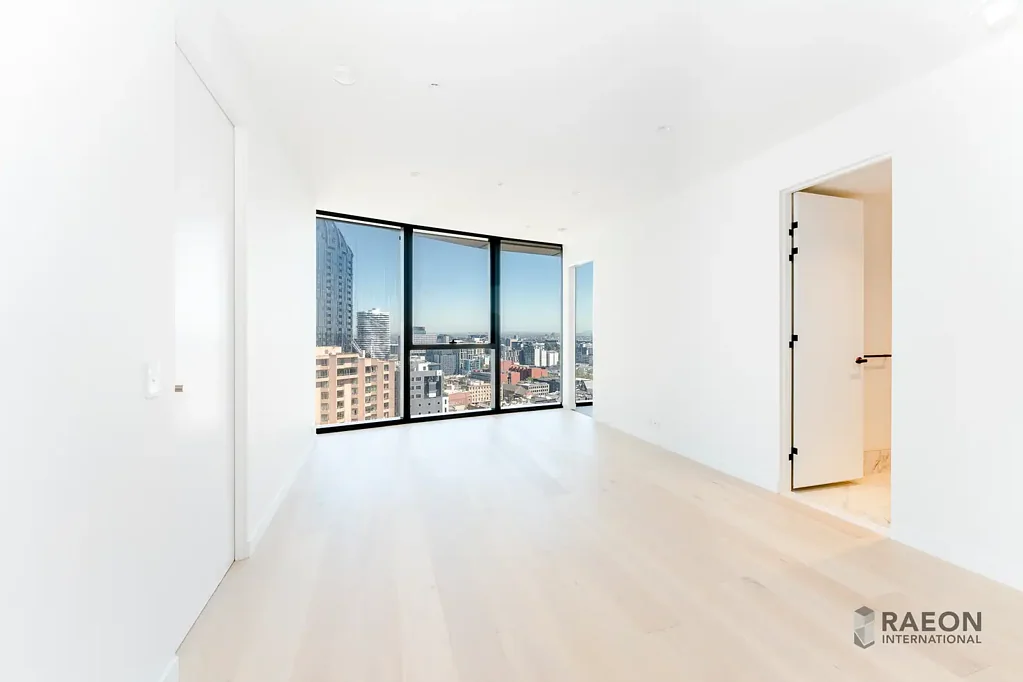 SAPPHIRE BY THE GARDEN I TWO BEDROOM APARTMENT AVAILABLE I CAR PARK INCLUDED
