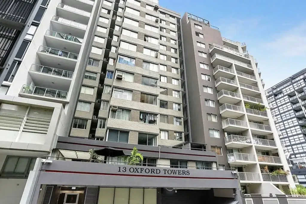 Funky Studio Apartment in Quiet Yet Central Location