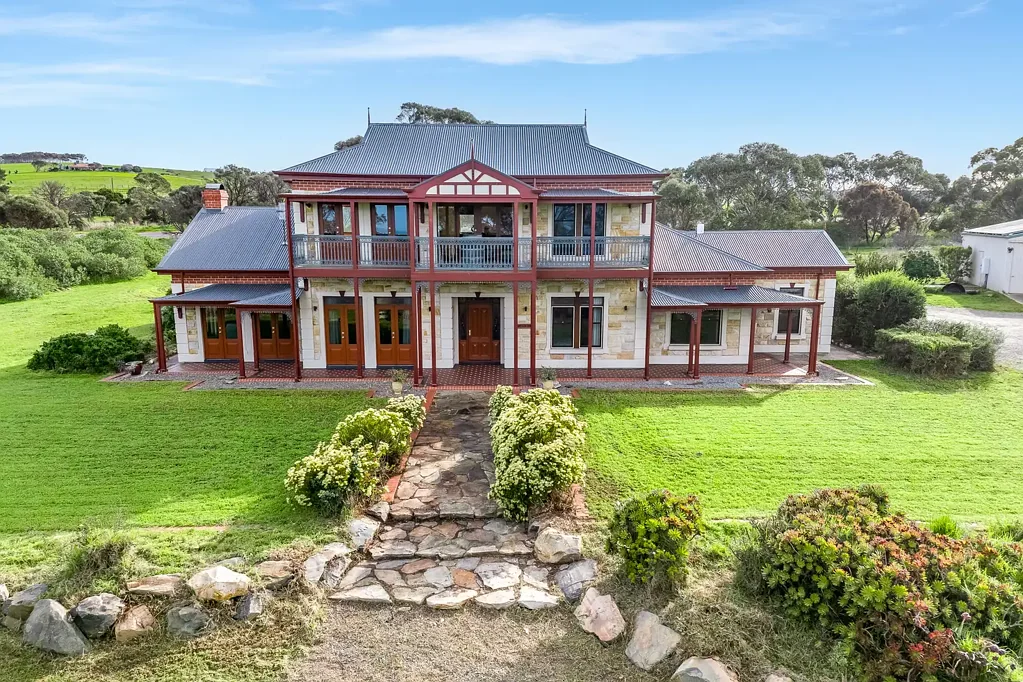 Middleton 5房  Grand Country Estate with Coastal Views – Five Acres of Lifestyle, Luxury and Timeless Elegance