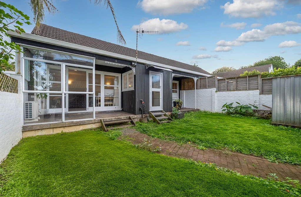 4/24 Puriri Avenue, Greenlane, Auckland City, Auckland