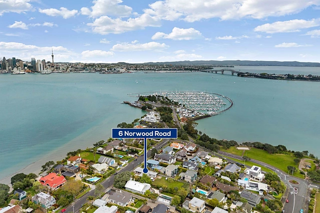 6 Norwood Road, Bayswater, North Shore City