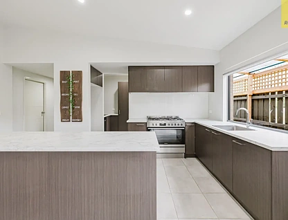 21 Kyeamba Circuit, Bacchus Marsh, Western Region, 4 ਕਮਰੇ, 2 ਬਾਥਰੂਮ, House
