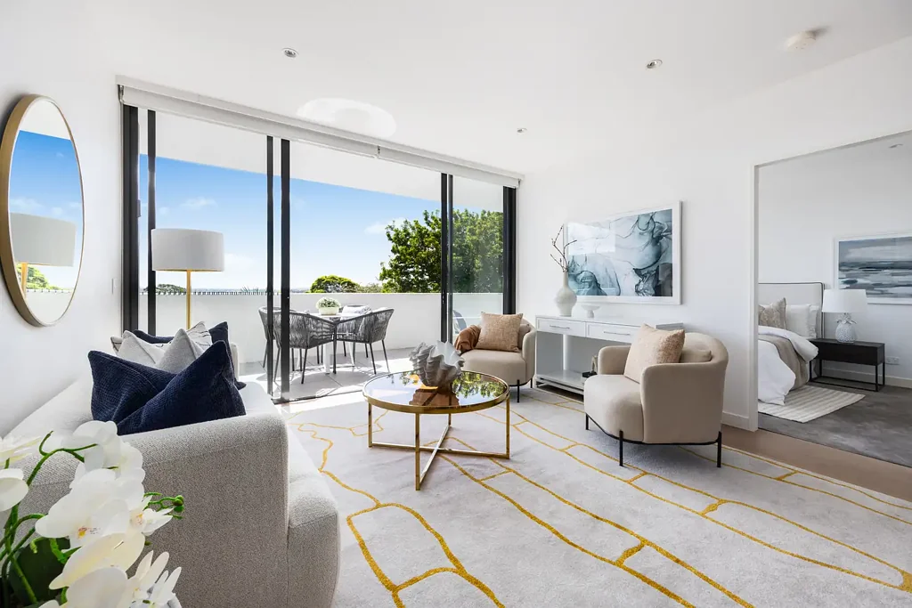 Mosman 3房 顶层公寓 朝北景观 中环海景 Miele电器 露台屋顶 隐藏洗衣房 双层停车 Peaceful Sub - Penthouse Facing Due North with Sweeping Views in 'Ashton'