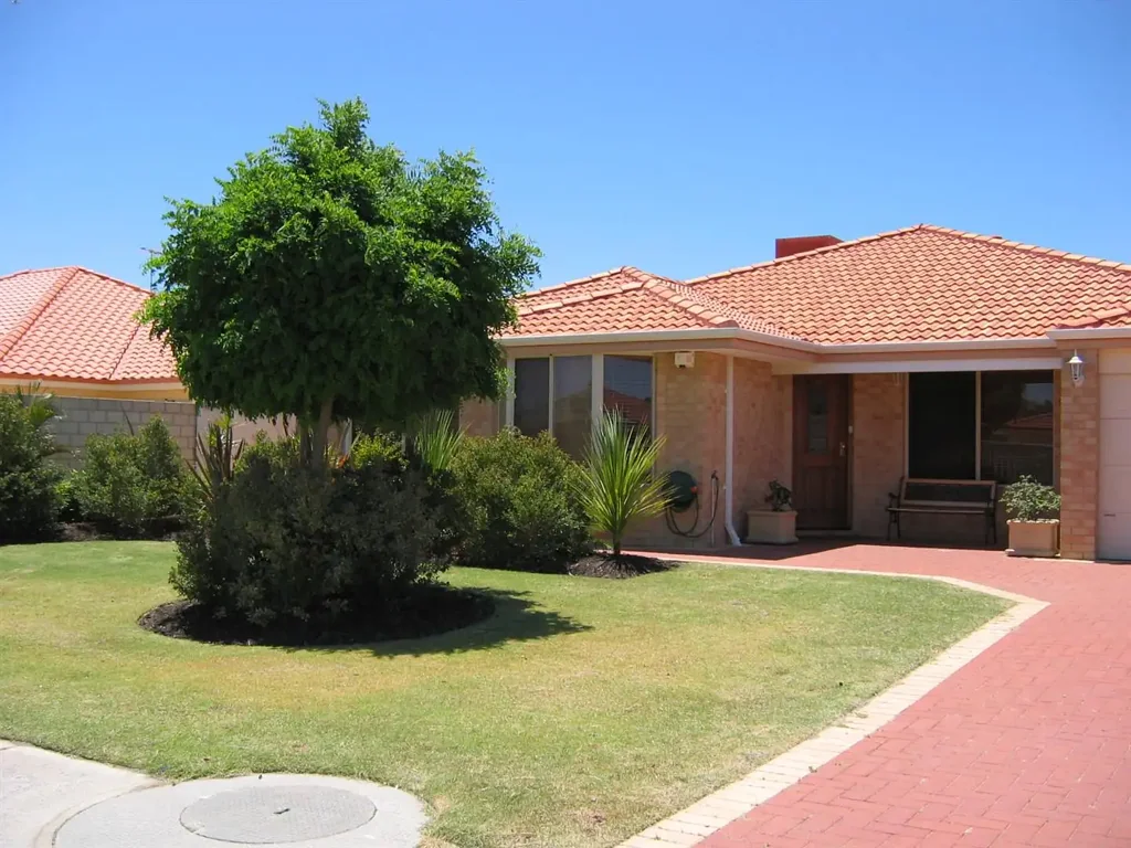 Stunning location, Large 4x2!