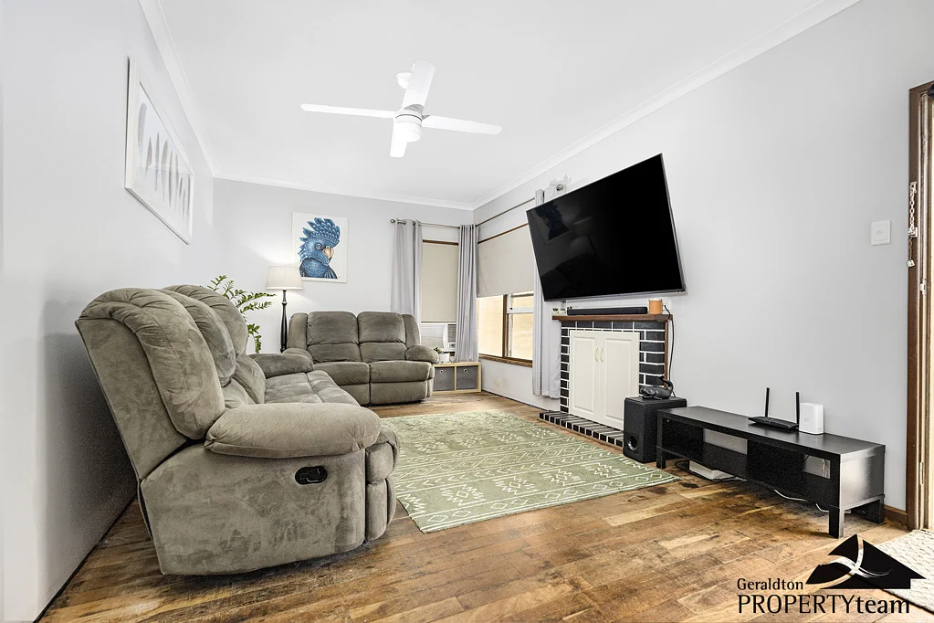 42 Crowther Street, Beachlands, WA 6530