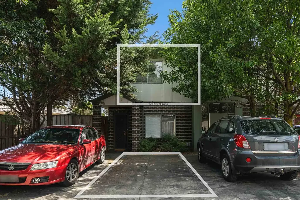 Charming 1-Bedroom Apartment with Modern Upgrades